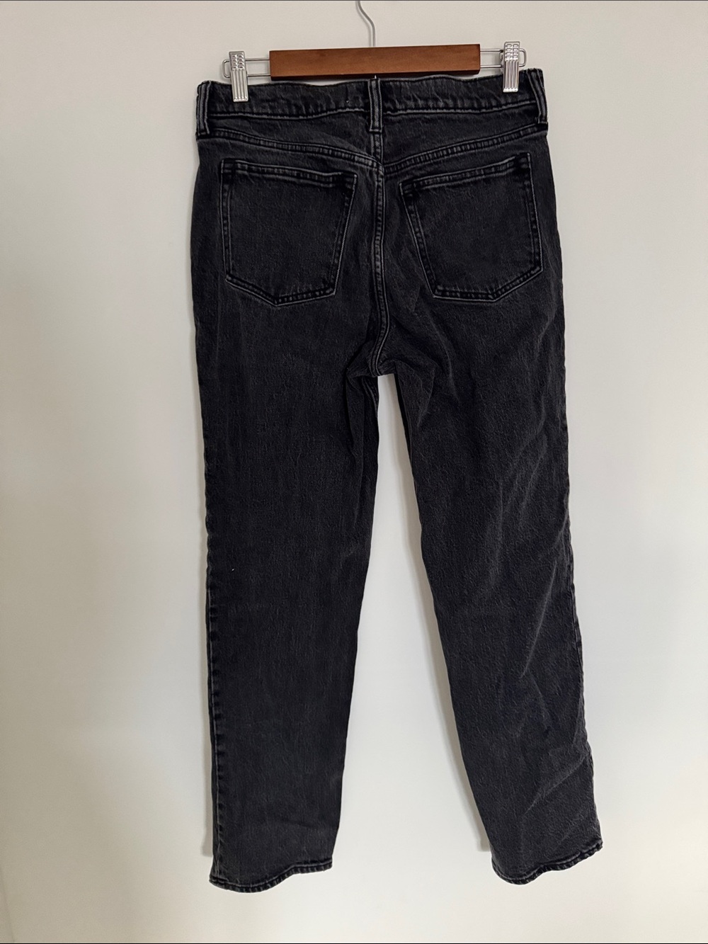 Abercrombie & Fitch Women's Black Straight-Leg Jeans - Picture 10 of 10